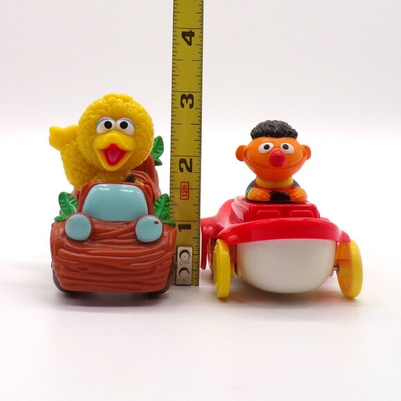 Sesame Street Big Bird Nest Car Ernie Boat Racer Hasbro 2012 Stocking Stuffer - Picture 8 of 9